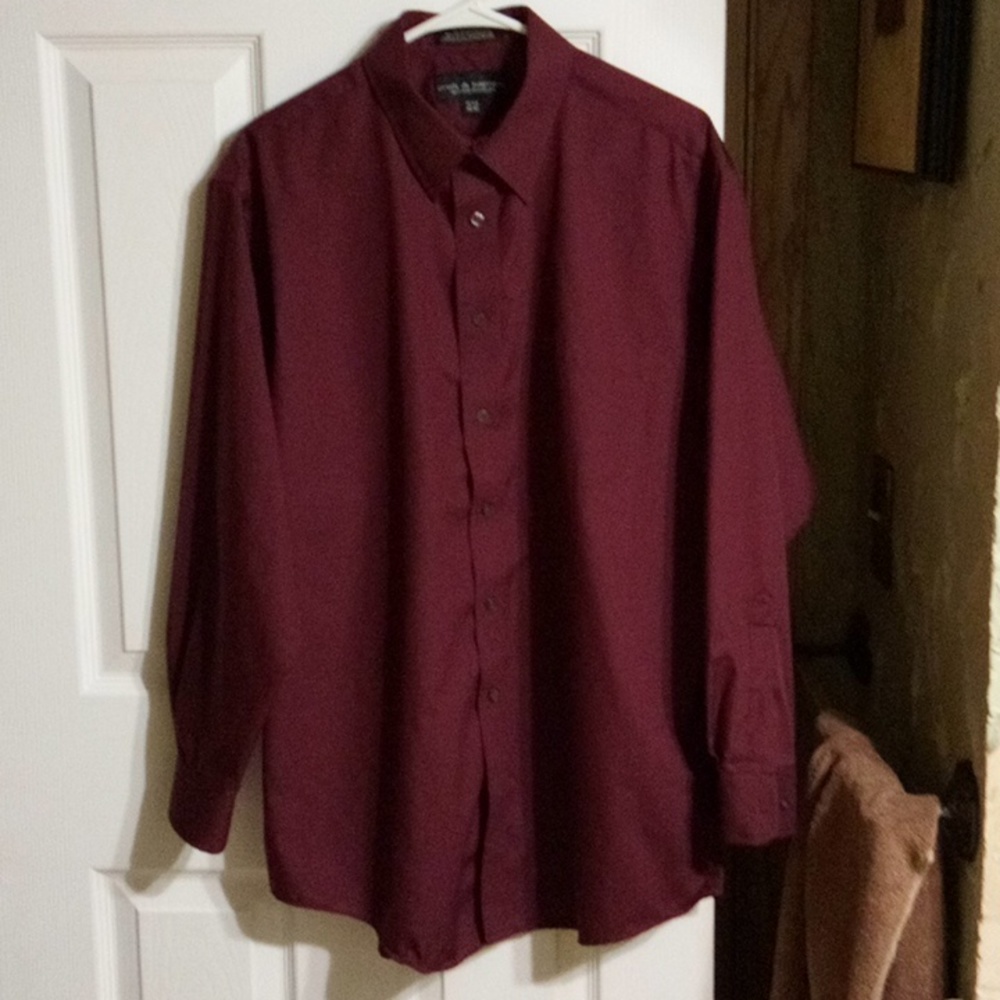 🔥Just like new! Men's button up dress shirt